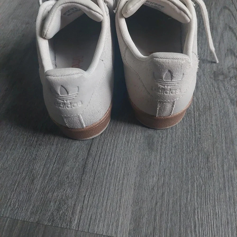 adidas like new